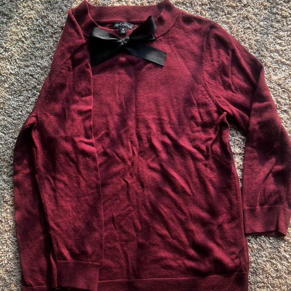 J crew burgundy sweater with cute bow on front. - Picture 3 of 7